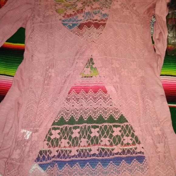 Chasing Charlie button down top. - Picture 3 of 3